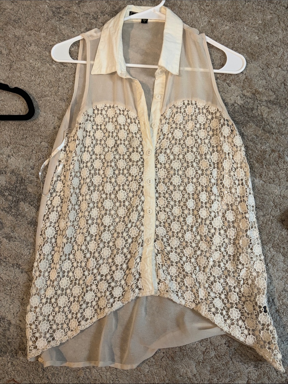 OFFERS OPEN! Love Stitch small Cream Lace Button-Front Sleeveless boho Blouse